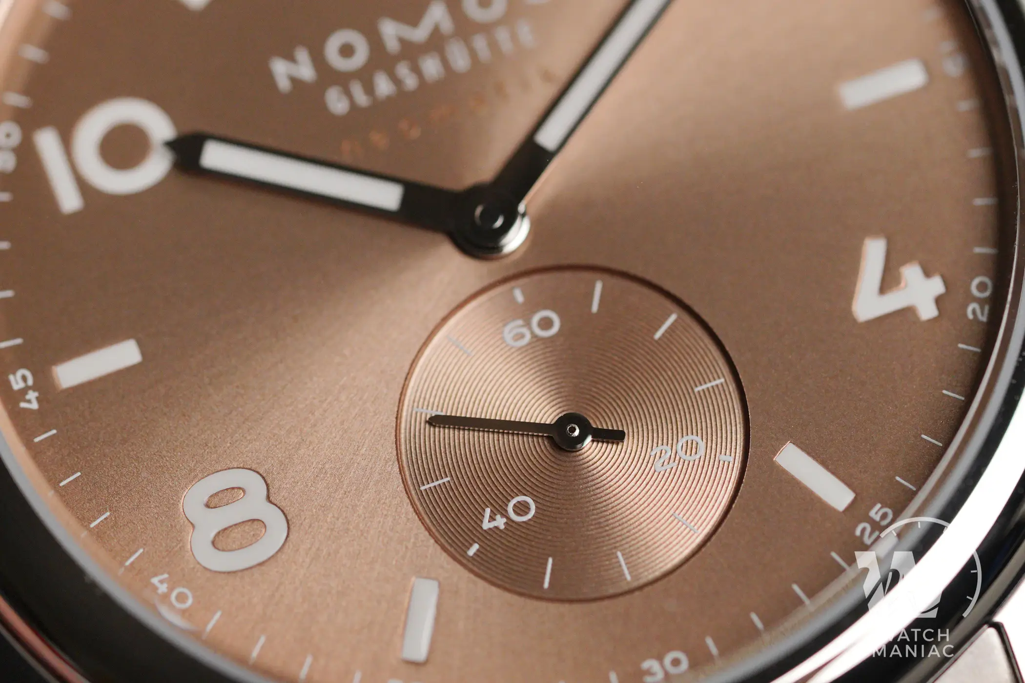 Nomos Club Sport Neomatik secondina