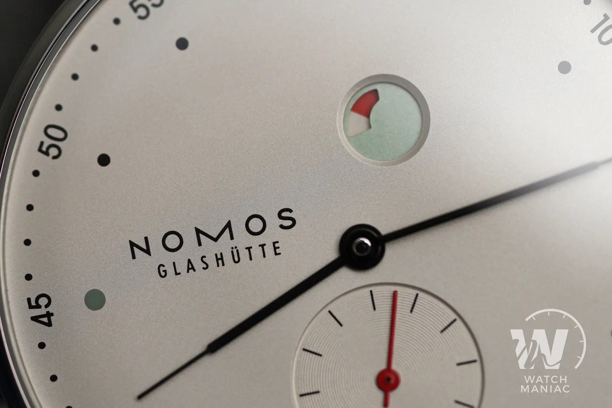 Nomos Metro 1101 recensione