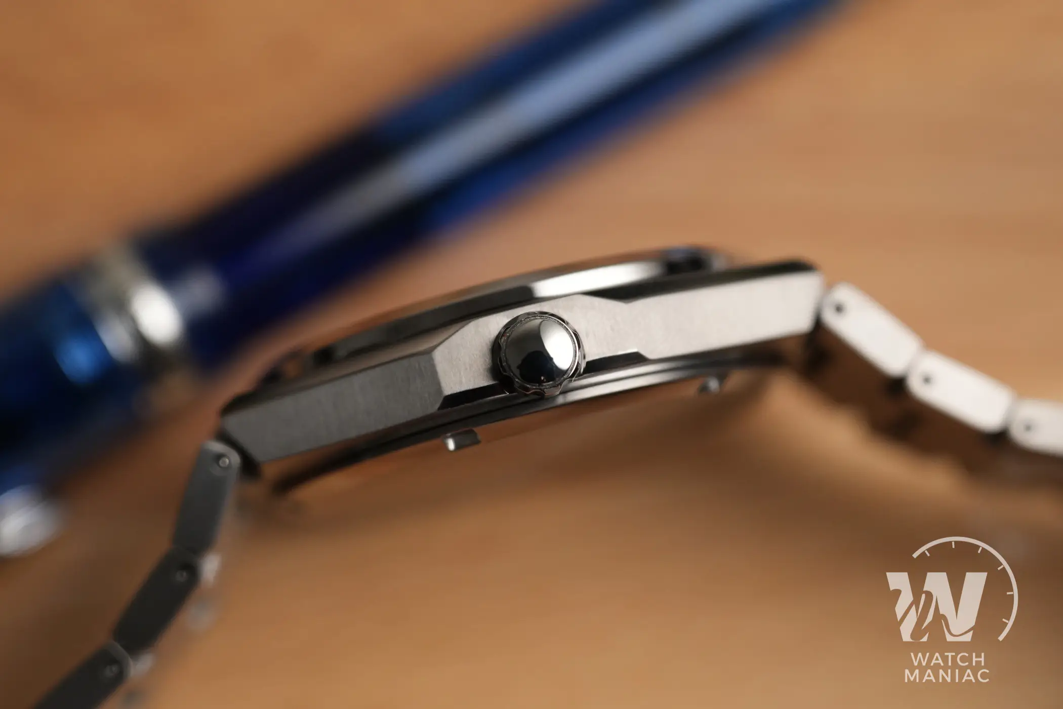 Citizen Super Titanio NJ0180 e AW0130 recensione completa WatchManiac