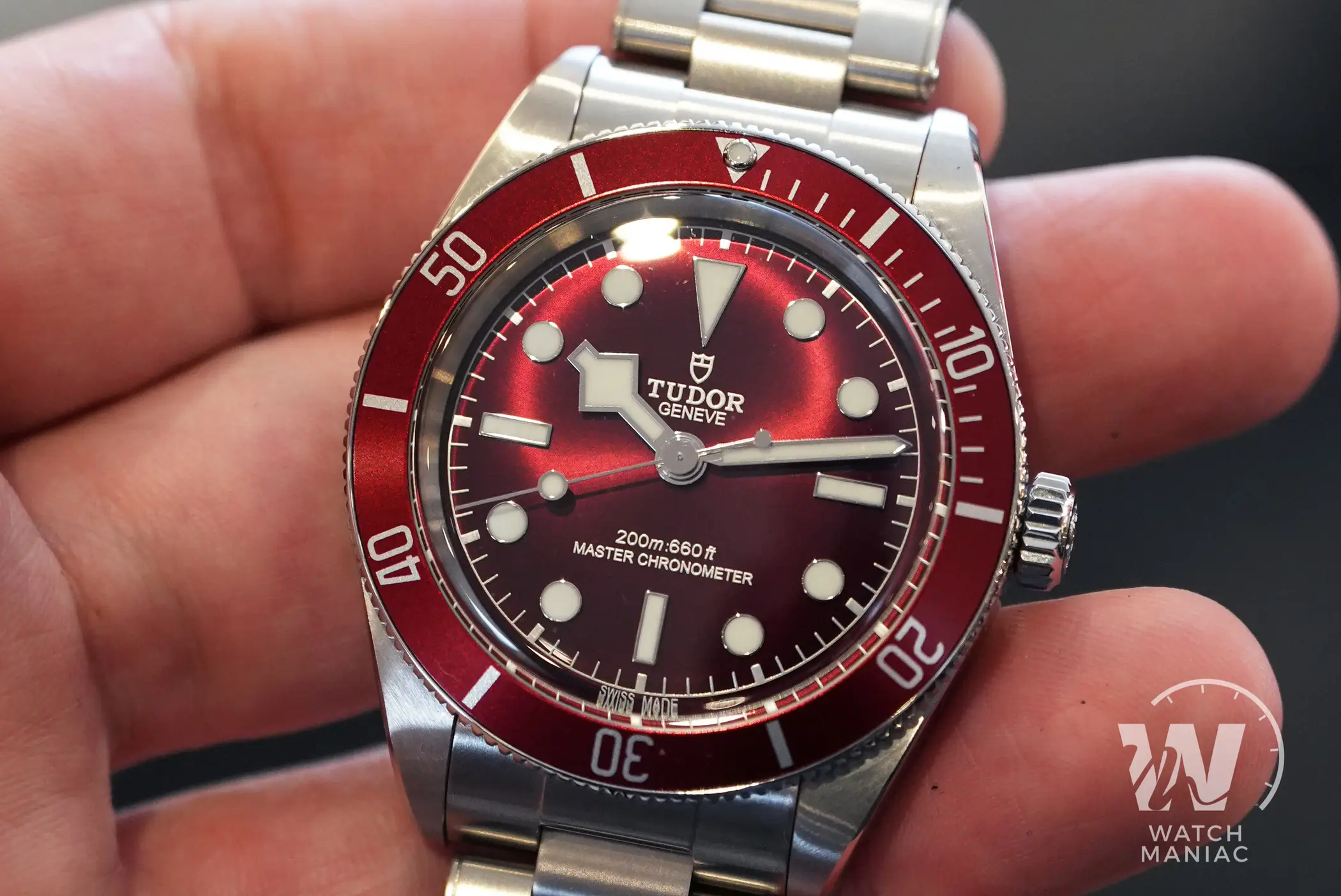 Tudor Black Bay 58 bordeaux